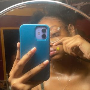 Meet your Posher, Mya